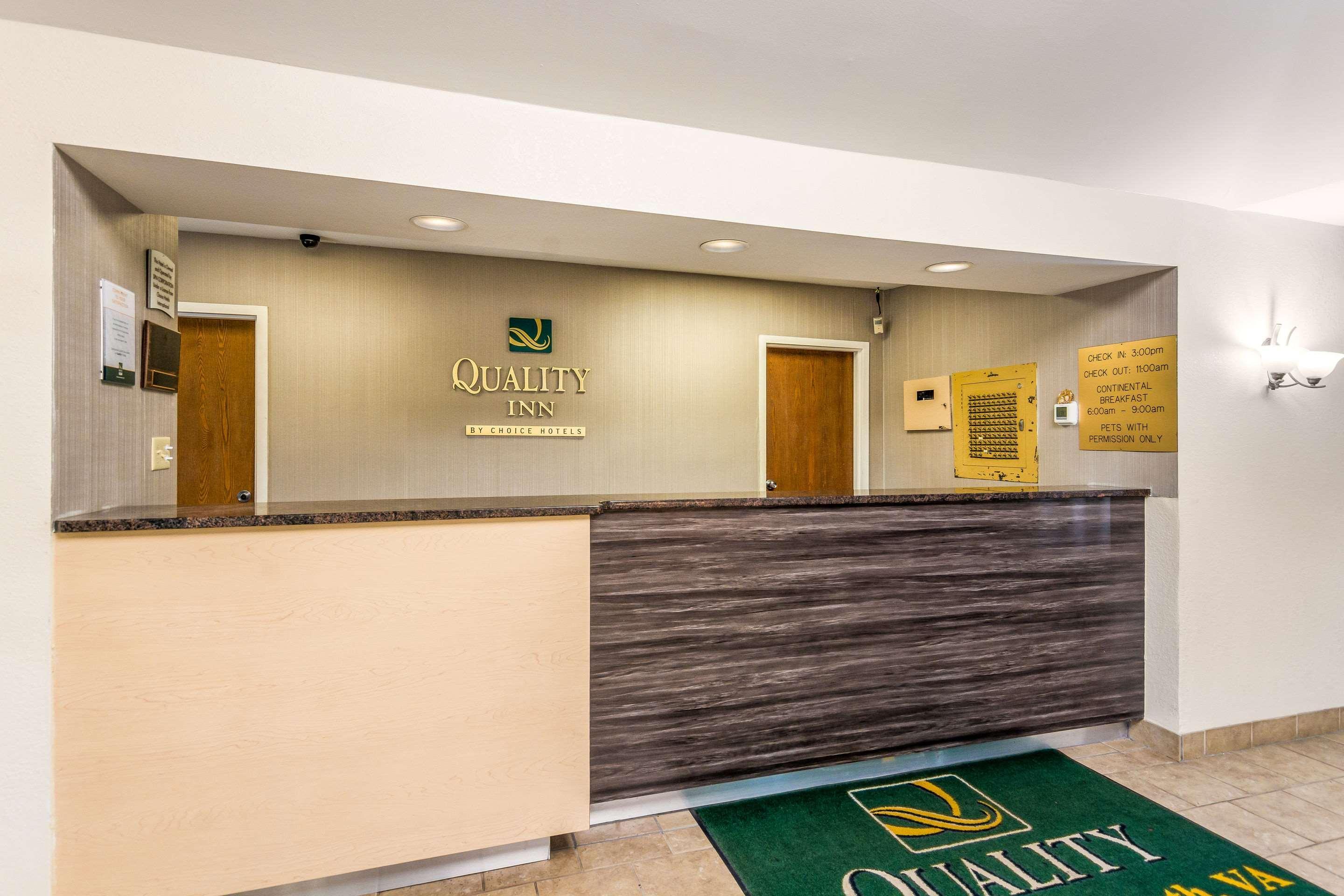 Quality Inn Petersburg-Fort Lee Exterior foto